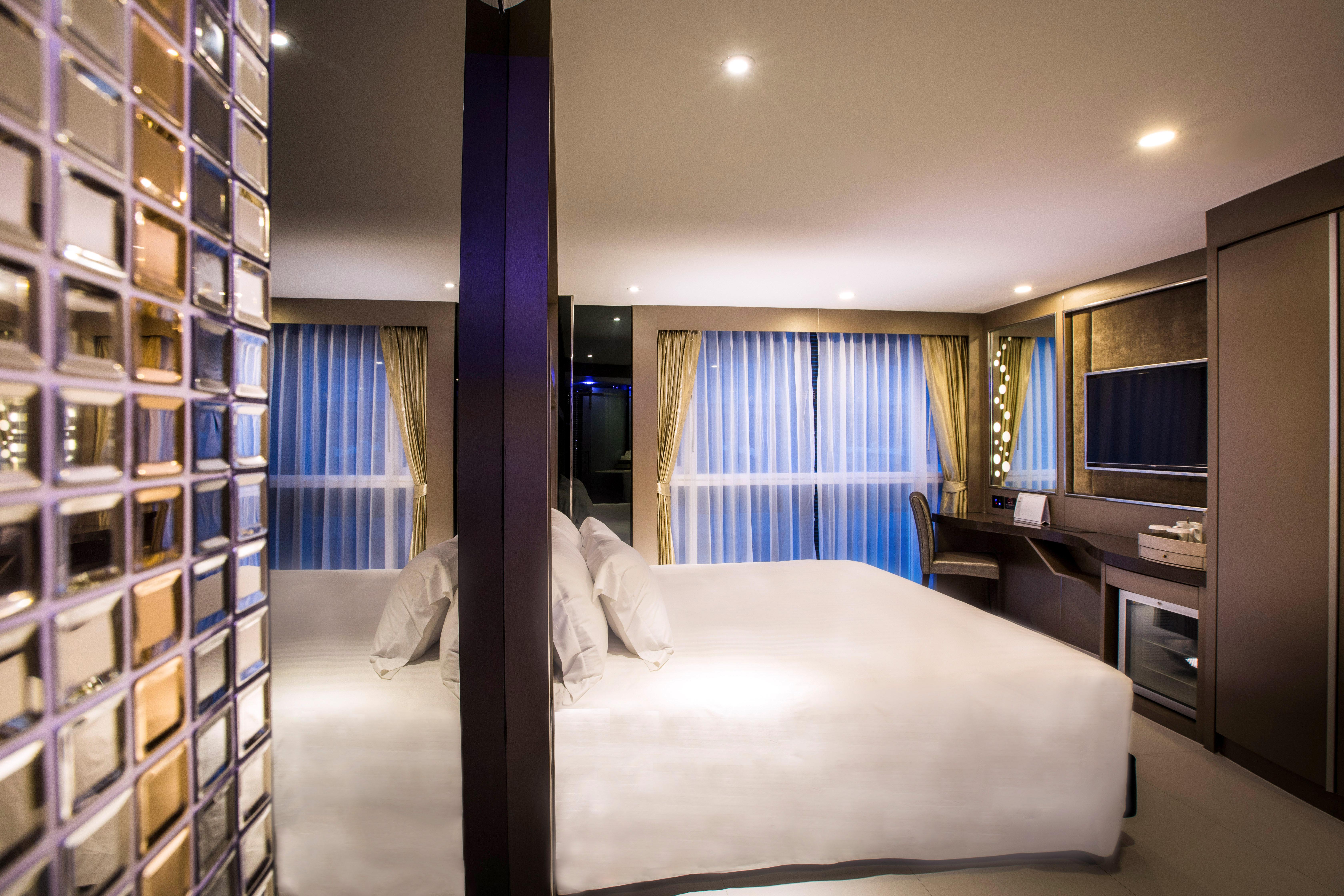 Azure Hotel Pattaja Kültér fotó