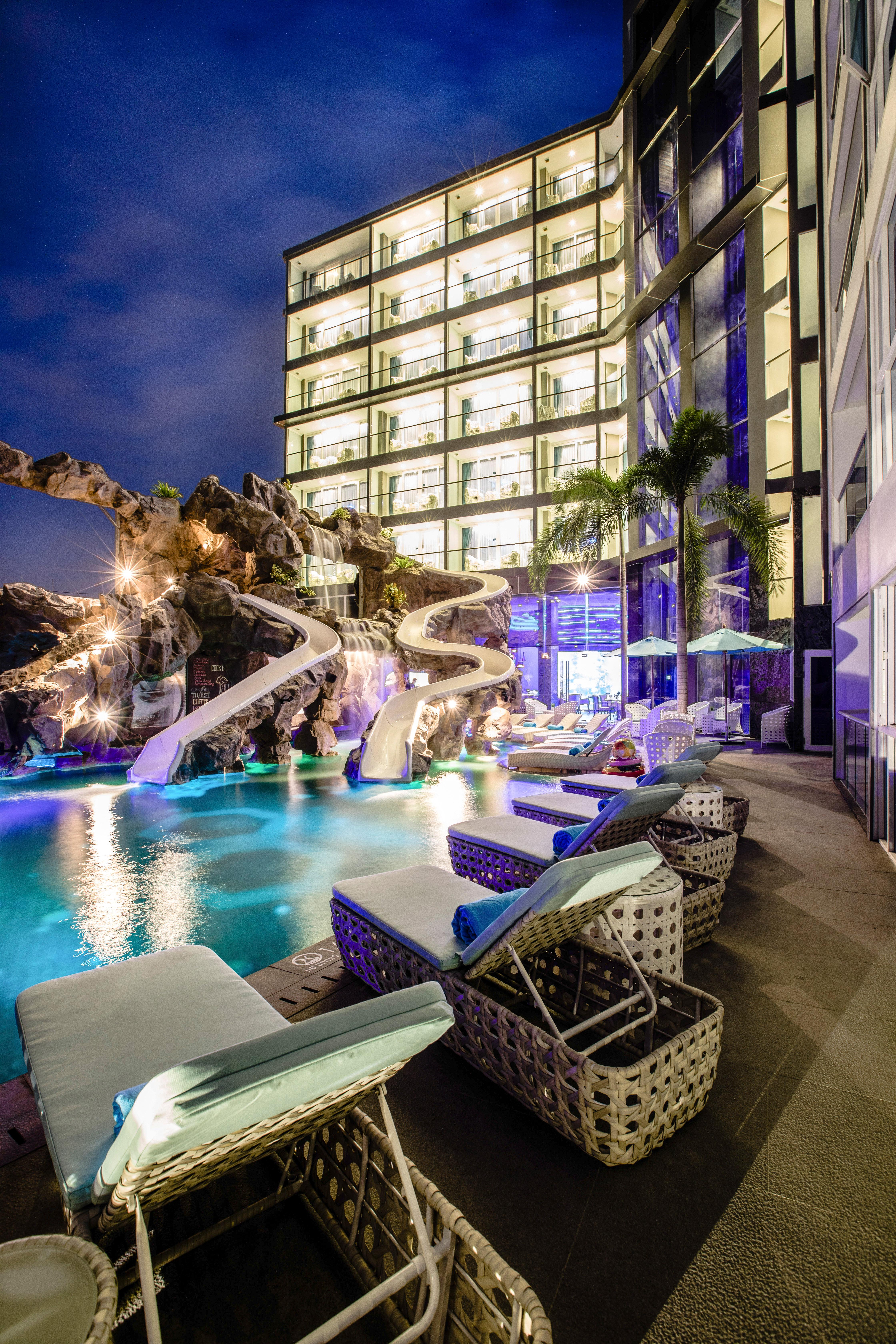 Azure Hotel Pattaja Kültér fotó